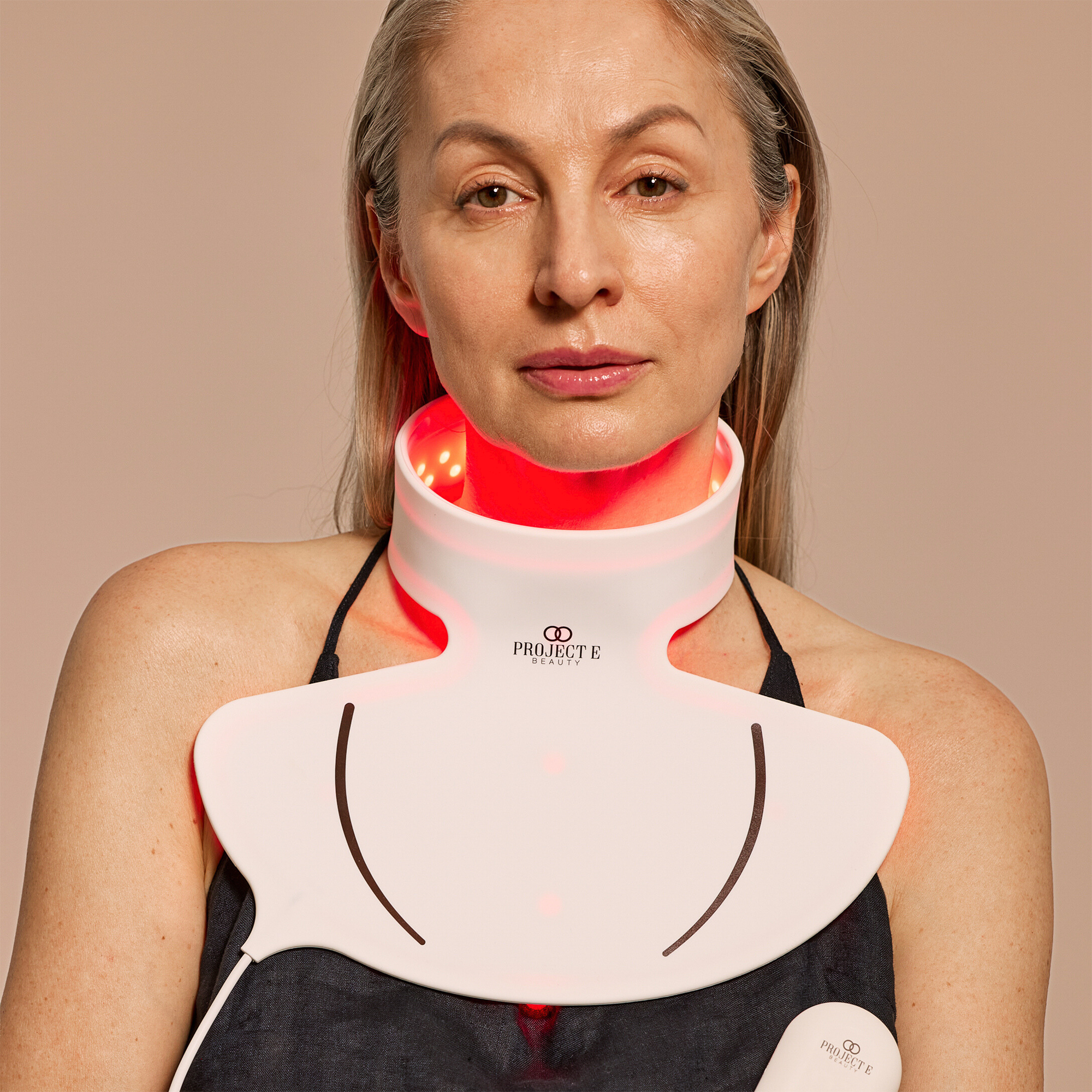 LumaLux Face+ | Pro LED Red Light Therapy Face & Neck Mask
